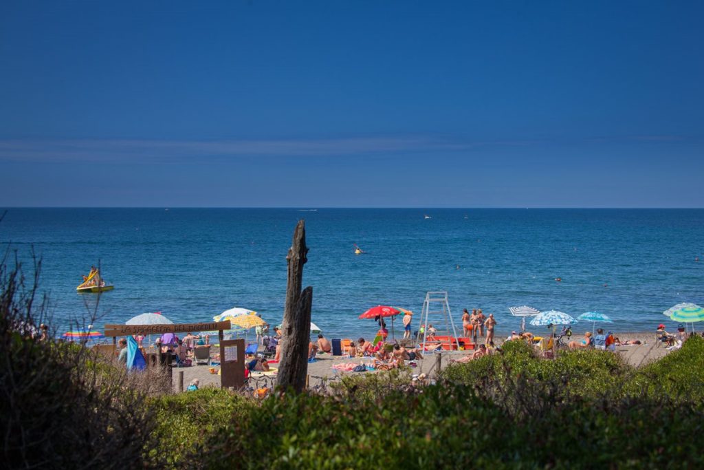 Het strand bij Mareblu